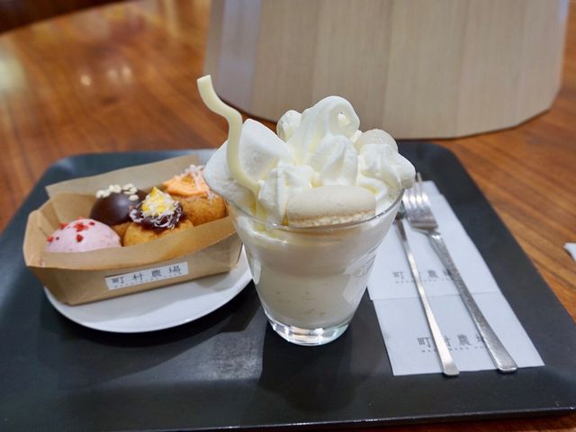 パフェ_町村農場 大通公園店