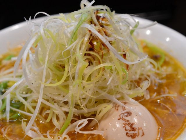 焼印した煮玉子_けやき 本店