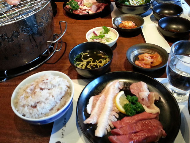 ランチセット_べこや 宴