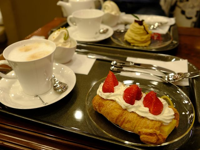 ケーキセット_レアル プリンセサ・リカルディーナ 磯上邸