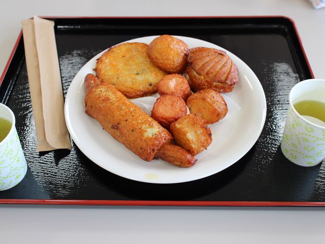 揚げたてかまぼこ_出塚水産