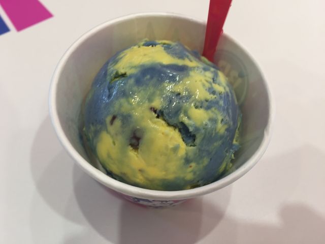 ミニオンアイス_サーティワンアイスクリーム 江坂店