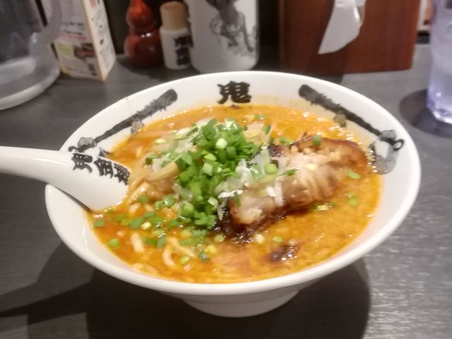 味噌辛ラーメン_カラシビ味噌らー麺 鬼金棒 神田別館
