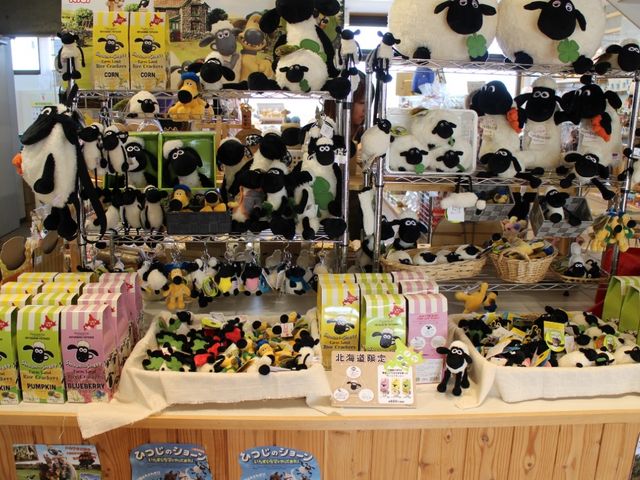 羊のキャラクター商品_「羊と雲の丘」羊飼いの家