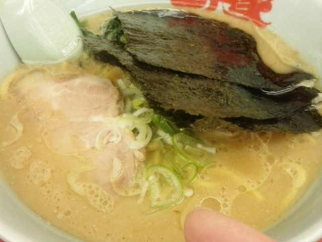醤油ラーメン_山岡家 美幌店