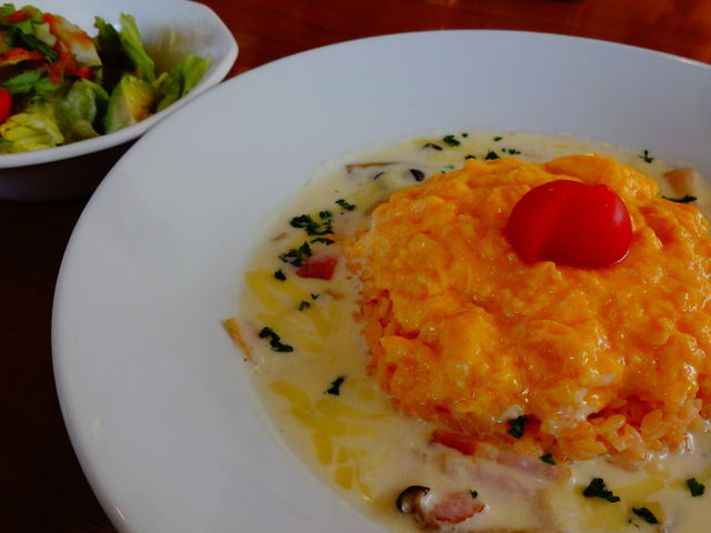 チーズクリームオムライスランチ_ココス神栖店
