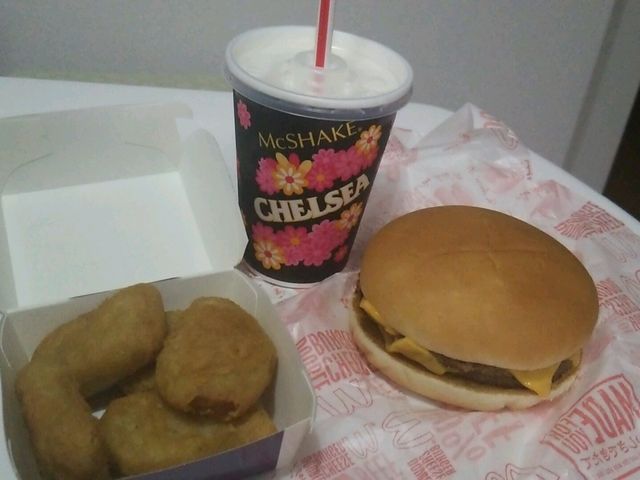 マクドナルド_マクドナルド嬉野ユーストア店
