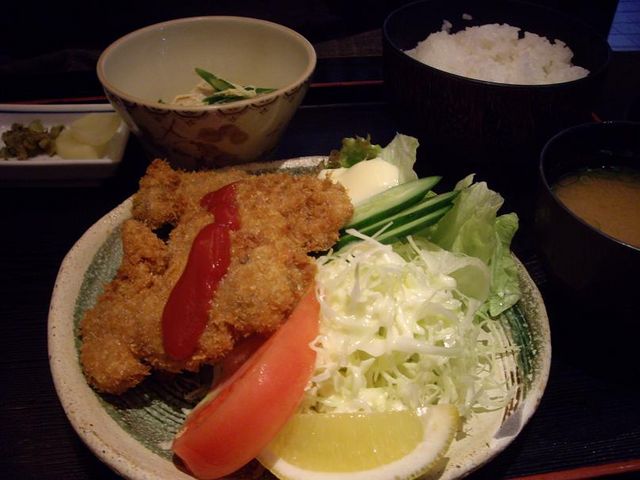 ヒレカツ定食が美味い!_お食事 地魚料理 きらく