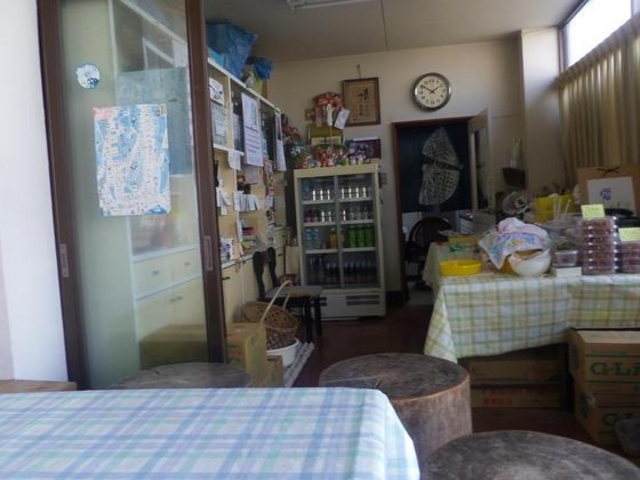 店内ですw_鎌倉商店