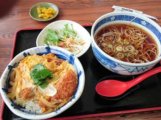 カツ丼・蕎麦(温)セット_そば源三番館店