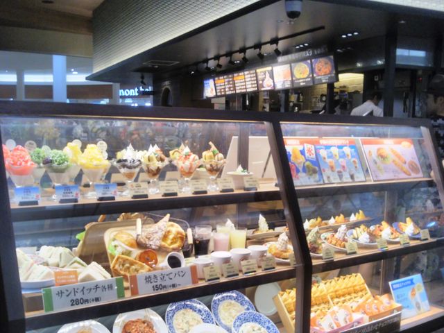 『サンマルクカフェ イオンモール越谷レイクタウンmori店』。_サンマルクカフェ イオンモール越谷レイクタウンmori店