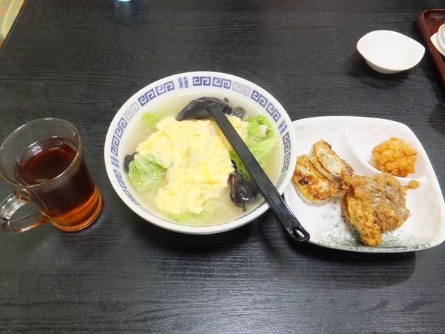 点心セット:五目ラーメン+唐揚げ+餃子+エビ団子+ウーロン茶_瑞福祥アピタ店