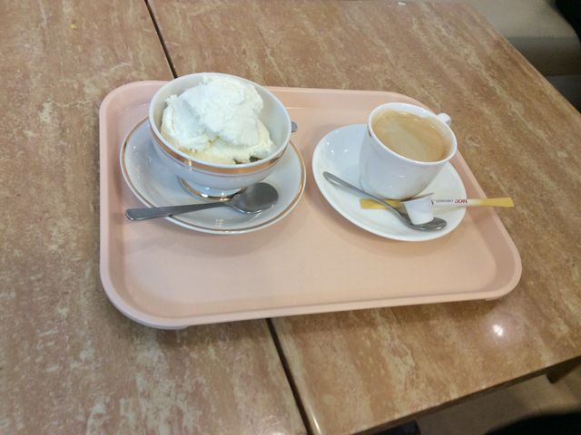 雪印パーラー 小樽店