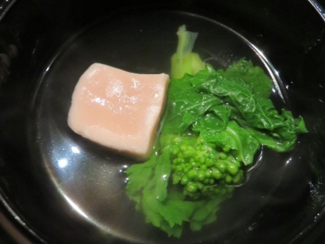 花菜と御所麩のお椀_亀甲屋