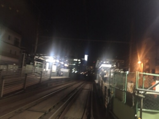 改札はありません。_東京さくらトラム(都電荒川線)鬼子母神前