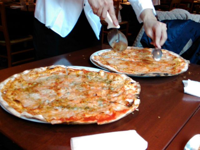 サクサクもちもちのピザが最高です_Che・Voglia!・コレド室町店