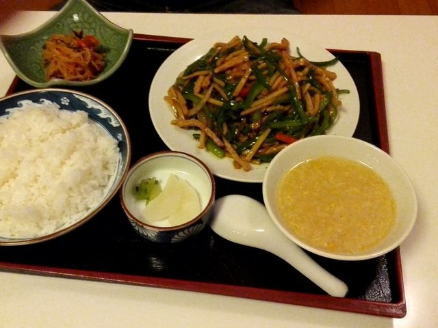 チンジャオロース_中華ダイニング 大黒屋