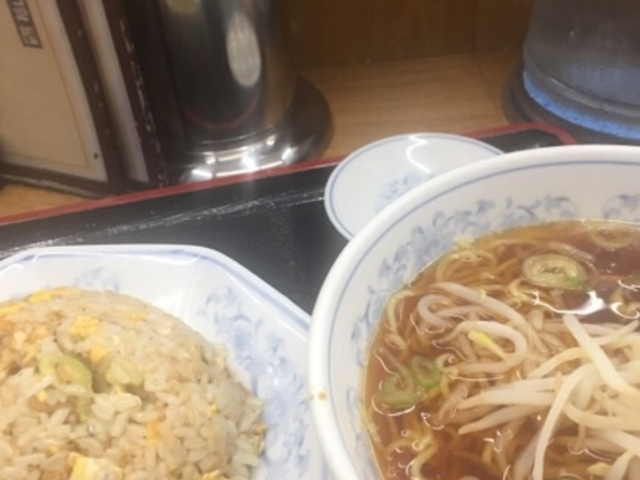 チャーハンのセットです。_手もみラーメン 福しん 新宿小滝橋店