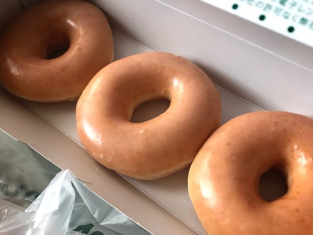 つやつやして美味しそう_クリスピー・クリーム・ドーナツ イクスピアリ店