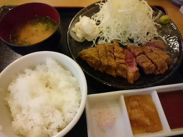 牛かつ定食_串かつ さじろう
