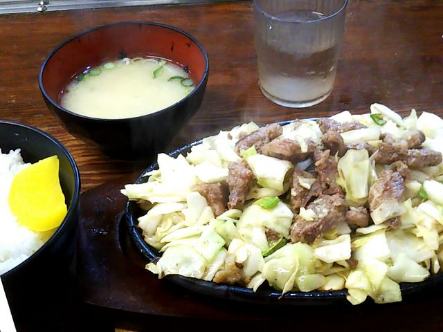 肉と辛みその相性が抜群!_びっくり亭 本店