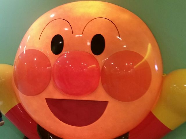 エントランス付近のアンパンマン_仙台アンパンマンこどもミュージアム&モール