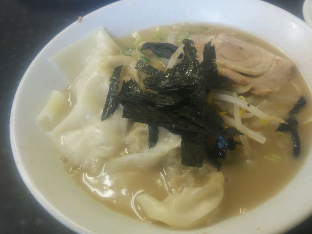豚骨ワンタン_大竜軒