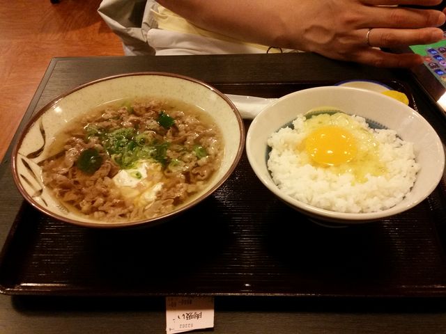 肉吸い小たま_千とせ・べっかん