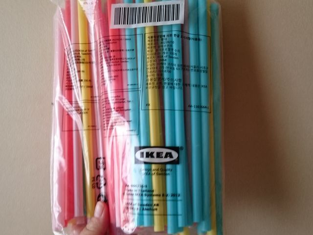 オリジナルのカラフルストロー_IKEA ポートアイランド