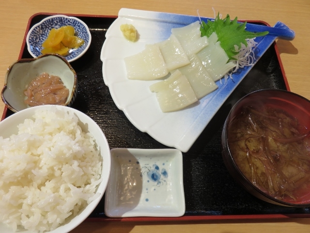 いか刺し定食 _朝市お食事処山三道下商店