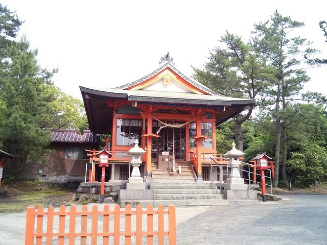 社殿_月讀神社