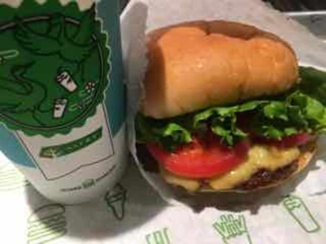 ポテトもオススメです!_シェイク シャック アトレ恵比寿店(SHAKE SHACK)