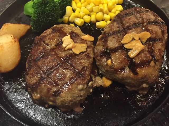 ハンバーグ_フライング・ガーデン館林店