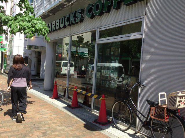 広尾駅_スターバックス・コーヒー 広尾店