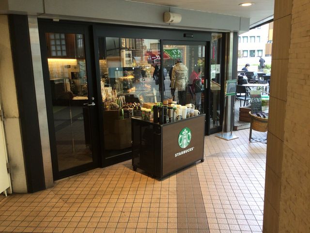 恵比寿駅_スターバックス・コーヒー アトレ恵比寿店