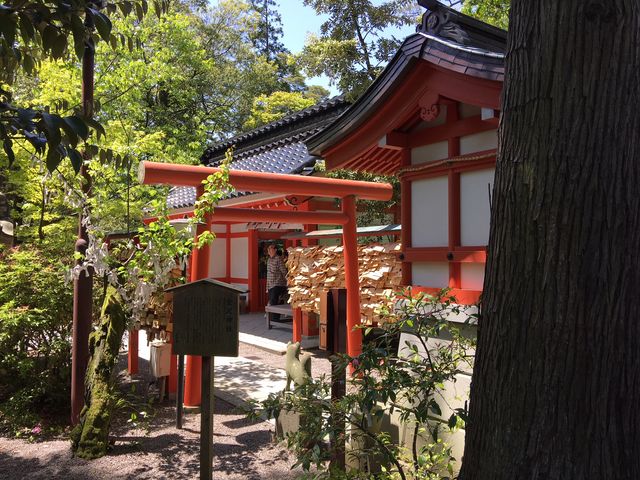 金澤神社内にあります。_金城霊沢(兼六園)