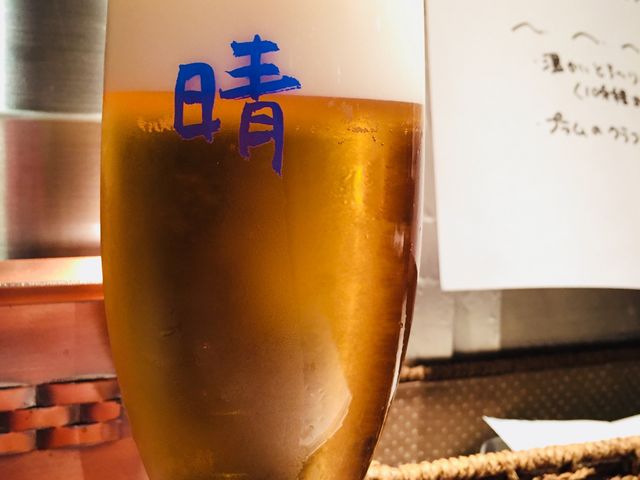 とりあえずのビールをまず1杯_Wine 晴 bistro