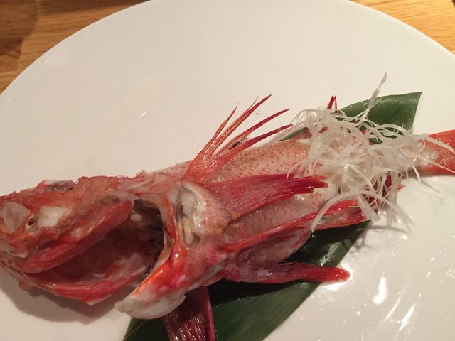 釣りキンキは小さめなので二人で食べてもまだ色々いただけます!_酒采亭喜八