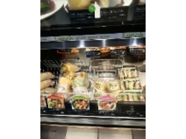 ラップサンド_スターバックスコーヒー 丸の内パークビル店 丸の内ブリックスクエア