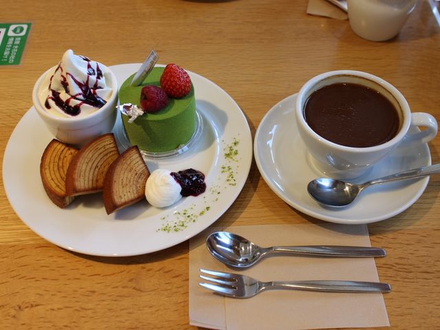 デザートプレート_壺屋総本店 き花の杜