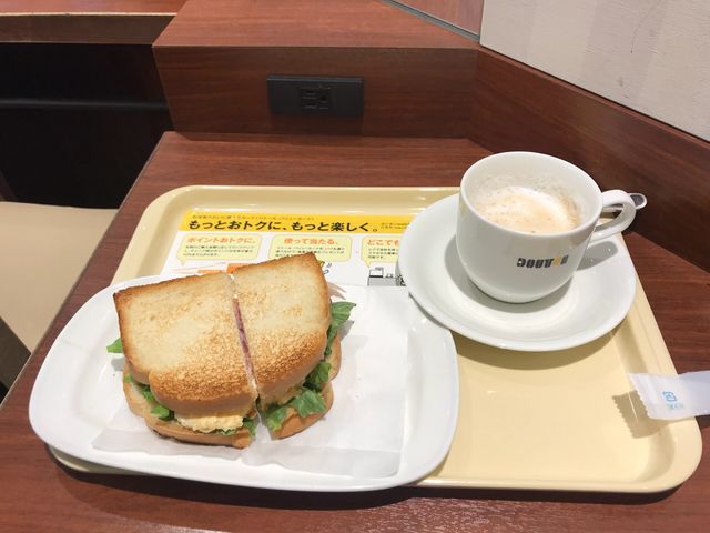 モーニング390円_ドトールコーヒーショップ 京橋中央通り店(GOURMET COFFEE DOUTOR)