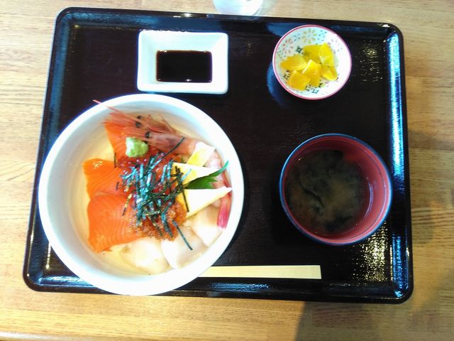 注文した料理_フードコート「キネマ館」