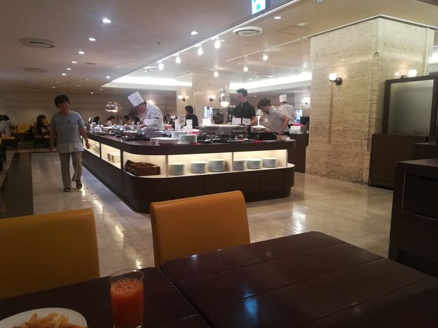 店内
_サンシャインシティプリンスホテル