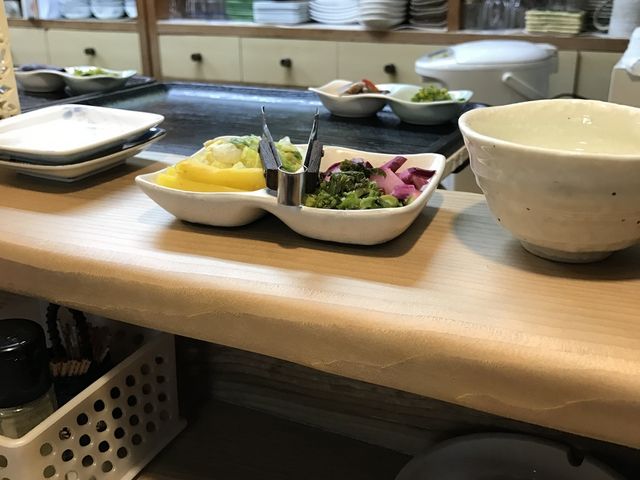 サービスの漬物類_とり菊