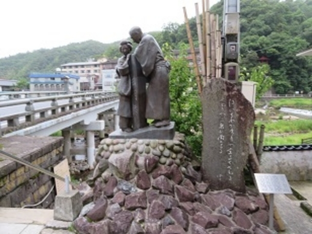 三朝小唄歌碑・モニュメント_三朝小唄歌碑・モニュメント