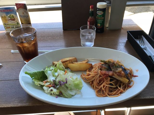 ランチ_手作りソーセージスモークハウス