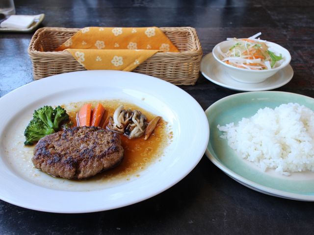 ハンバーグランチ_SA・KU・RA