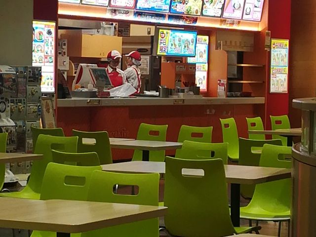 店内_スガキヤユニー岩倉店