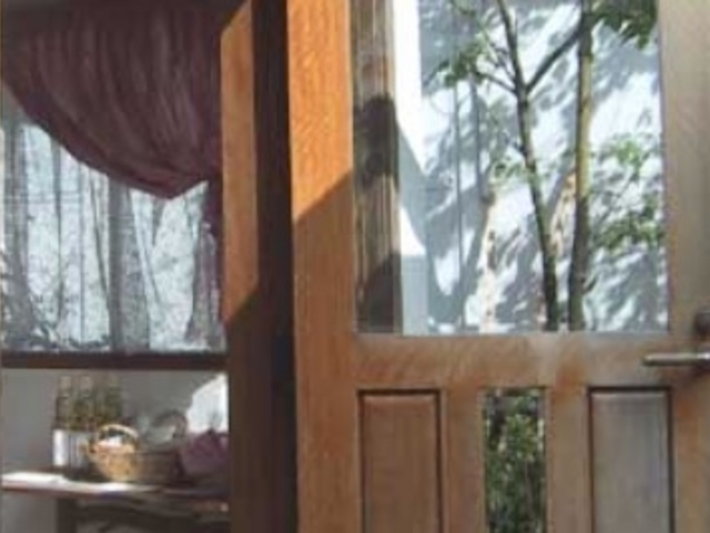 木の家具工房西&パン屋さん_木の家具工房 西