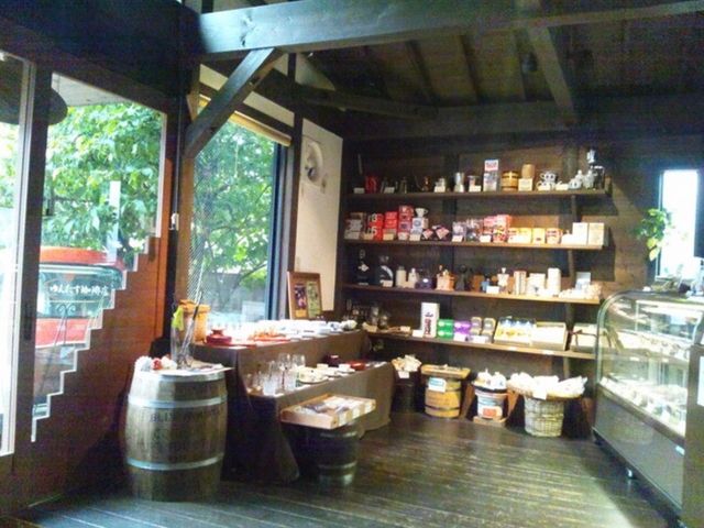 店内_ゆんたす珈琲店
